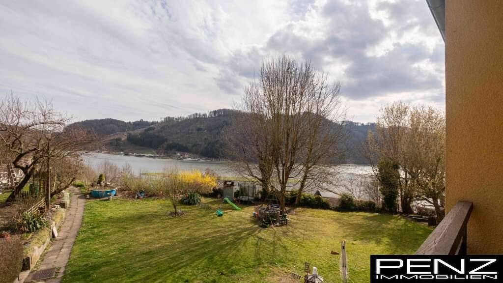 UNTERMÜHL: Schönes Apartment - Balkon und Garten in idyllischer Lage mit zauberhaftem Donaublick - Ansicht 2