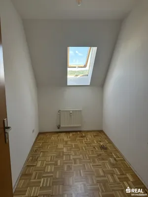 Wohnung kaufen in Klagenfurt Land – 71,44 m², € 90.000 – Bild 8 von 12