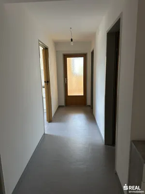 Wohnung kaufen in Klagenfurt Land – 71,44 m², € 90.000 – Bild 9 von 12
