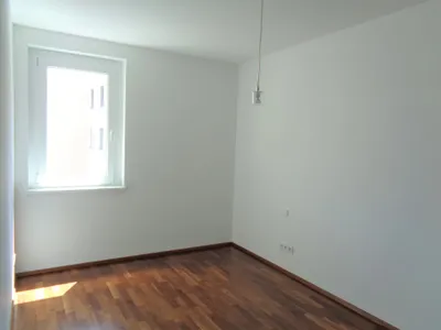 2-Zimmer-Wohnung mieten in Linz – 61 m², € 894 – Bild 5 von 11