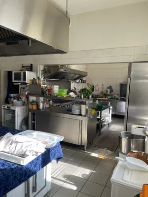 6-Zimmer-Gewerbeimmobilie mieten in Jennersdorf – 300 m², € 2.332 – Bild 5 von 5