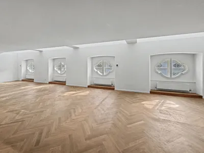 Gewerbeimmobilie mieten in Wien – 1 039 m², € 28.565