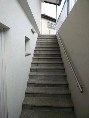 4-Zimmer-Gewerbeimmobilie mieten in Graz – 130 m², € 660 – Bild 6 von 7