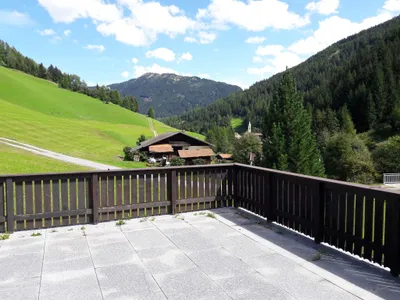 4-Zimmer-Wohnung mieten in Innsbruck-Land – 149 m², € 1.490 – Bild 3 von 16