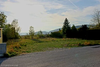 Grundstück kaufen in Wiener Neustadt Land – 900 m², € 350.000 – Bild 2 von 9