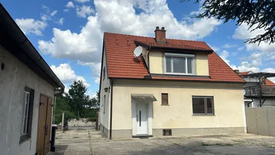 6-Zimmer-Haus mieten in Bruck an der Leitha – 110 m², € 1.550 – Bild 1 von 19