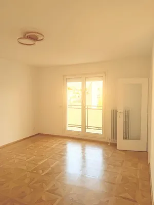 Helle 2-Zimmer-Wohnung mit Loggia - Erstbezug nach Renovierung, Privat, provisionfrei – Bild 2