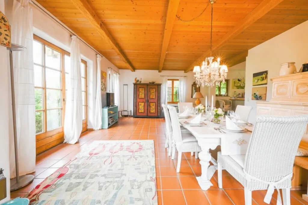 Tiroler Landhaus - Ein Anwesen für Generationen - Ansicht 2