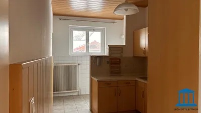 Haus kaufen in Wiener Neustadt Land – 480 m², € 450.000 – Bild 5 von 12