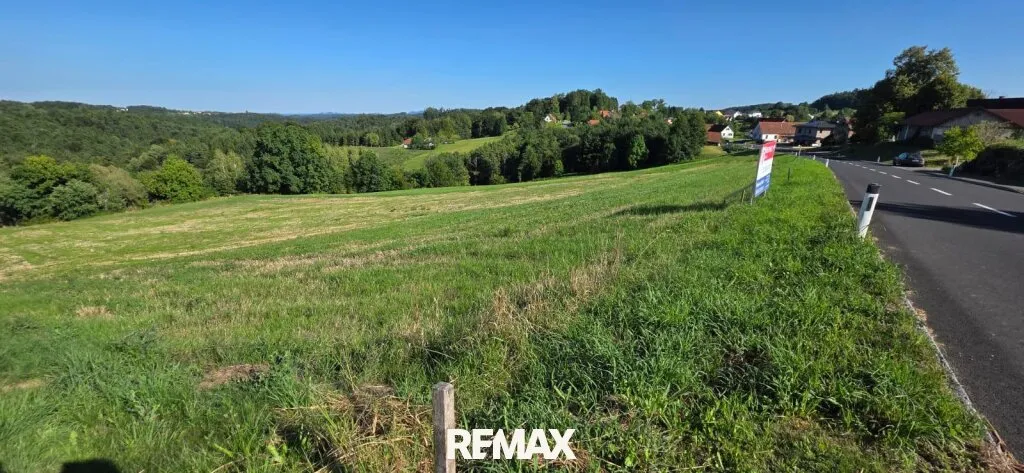 Sonniges Baugrundstück in Kohldorf 15 km östlich von Graz! - Ansicht 2