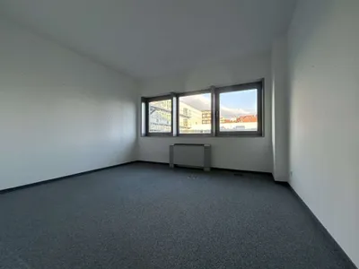 Gewerbeimmobilie mieten in Linz – 154 m², € 2.643 – Bild 8 von 20