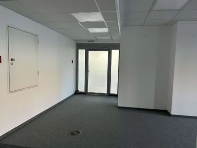 Gewerbeimmobilie mieten in Linz – 154 m², € 2.643 – Bild 12 von 20
