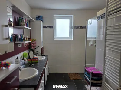 6-Zimmer-Gewerbeimmobilie kaufen in Güssing – 202 m², € 330.000 – Bild 11 von 26