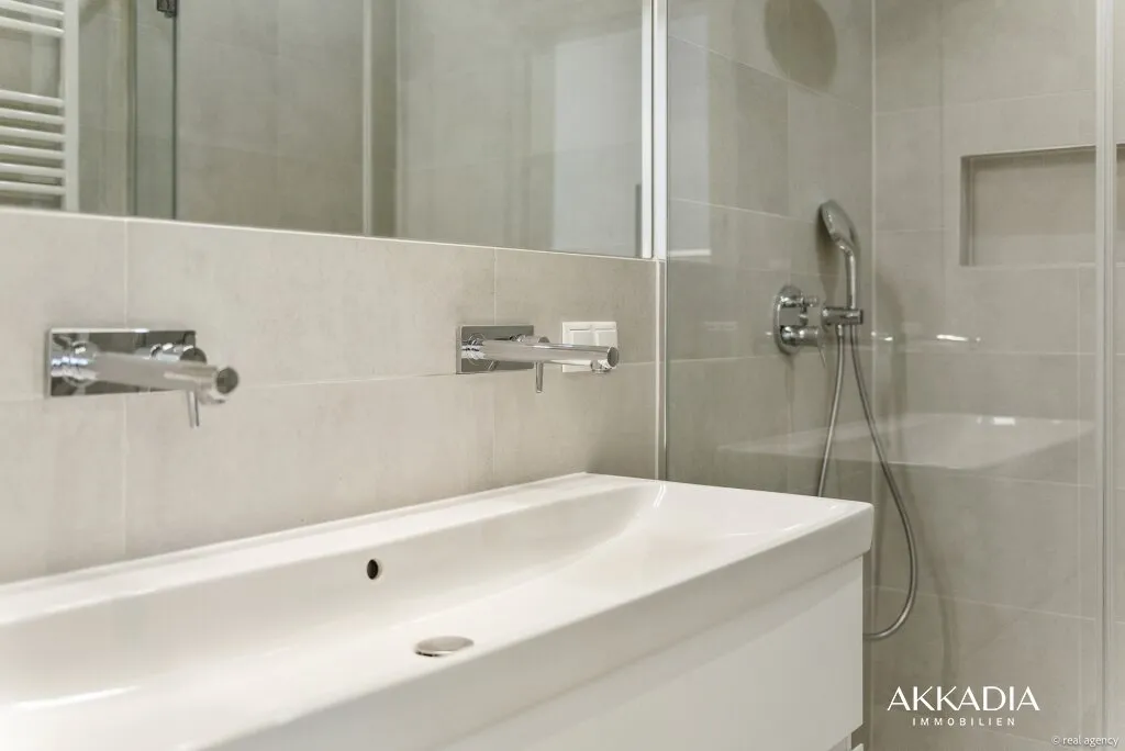 2-Zimmer-Wohnung mit großzügigem Balkon - Ansicht 3