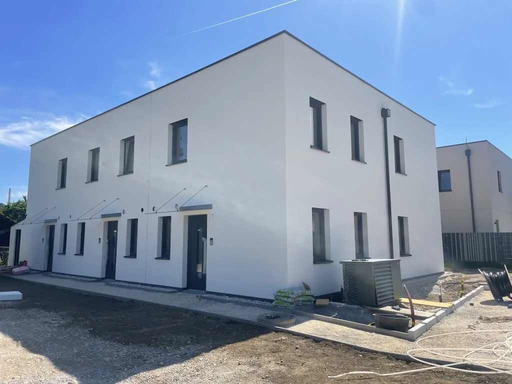 Top 1 und Top 3 - Hochwertige Neubau-Reihenhäuser mit Garten und Terrasse zur Miete - Ansicht 3