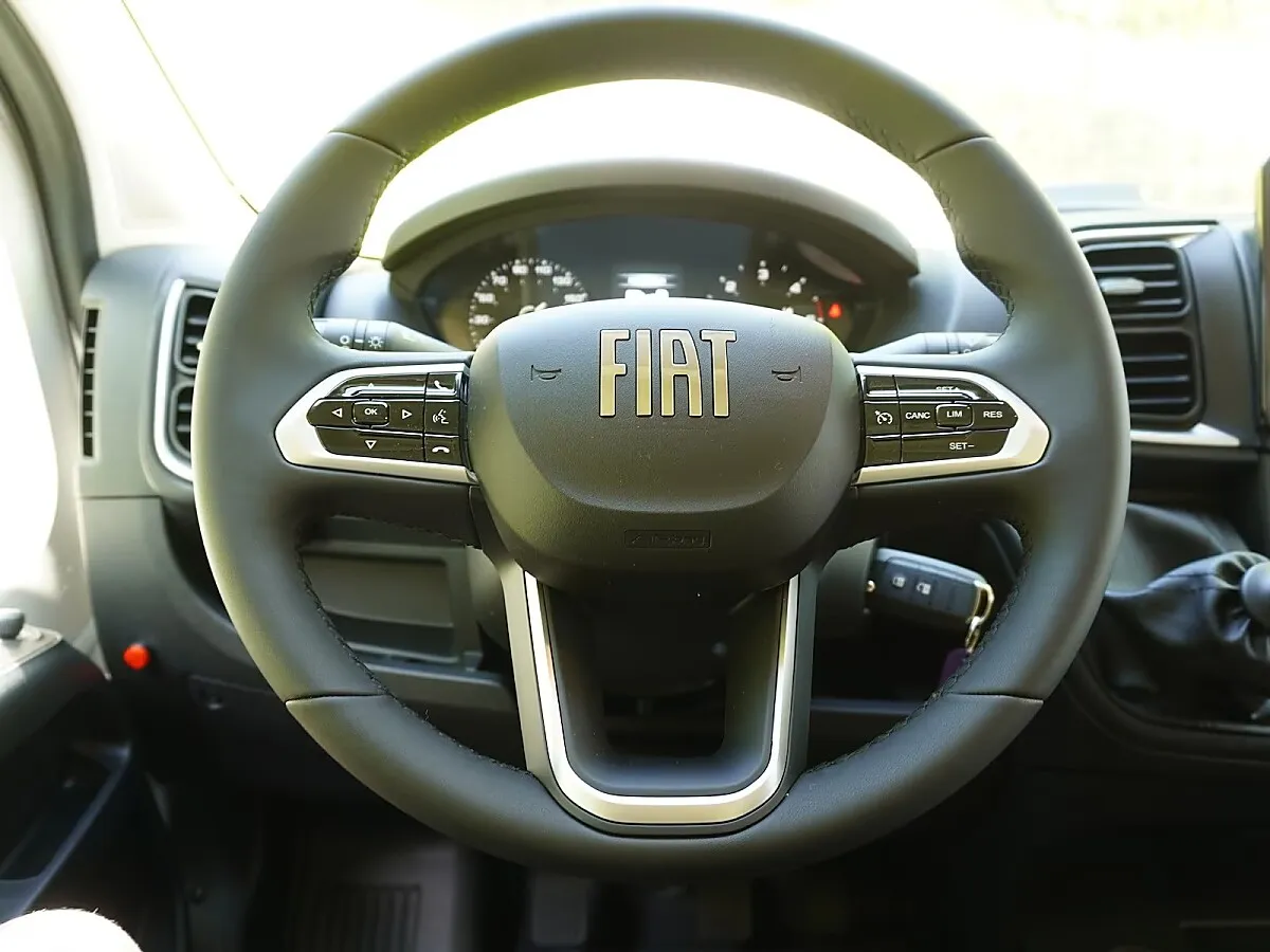 Fiat Ducato 35 Maxi 140 Multijet L4H3 verstärkt nett... Transporter / Kastenwagen – Bild 8