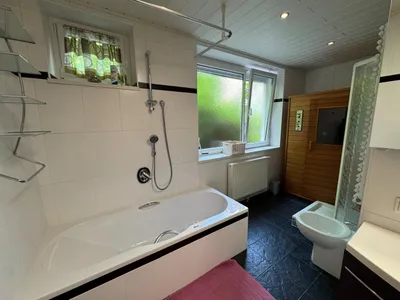 4-Zimmer-Wohnung kaufen in Gmunden – 110 m², € 399.000 – Bild 12 von 14