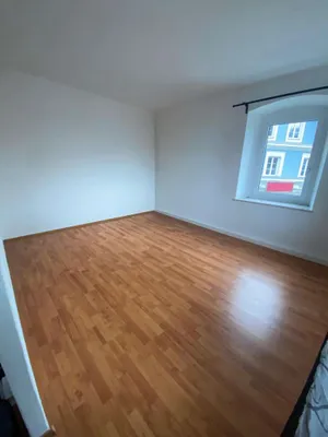 2-Zimmer-Wohnung mieten in Kirchdorf an der Krems – 72 m², € 704 – Bild 2 von 3