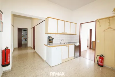 Immobilie mieten in Wels – 173 m², € 2.150 – Bild 10 von 10