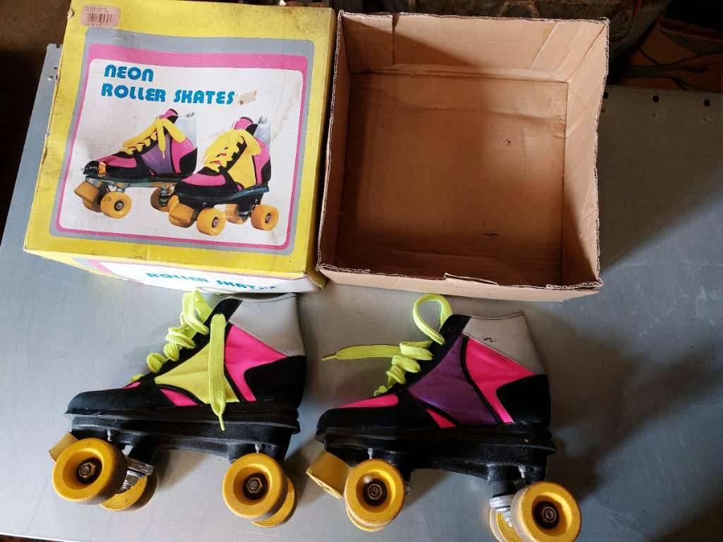 Rollschuhe retro Neon