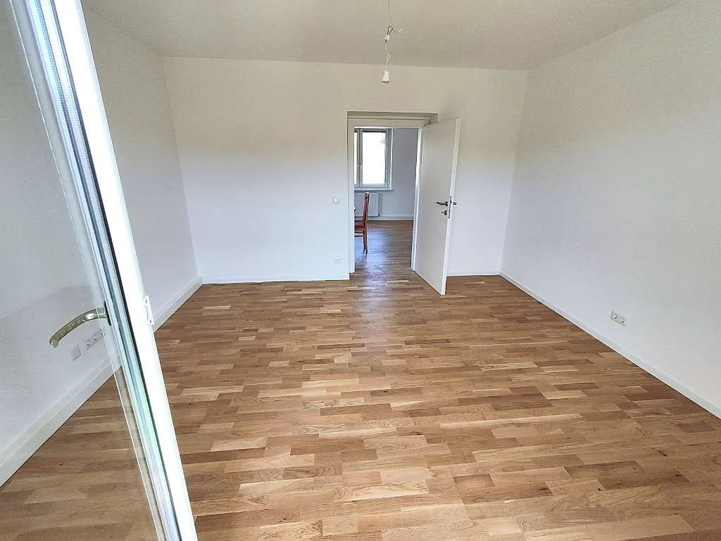 Helle, ruhige 2-Zimmerwohnung mit Loggia bei Park Stegleiten, Sofort beziehbar - Ansicht 3