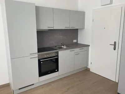 1-Zimmer-Wohnung mieten in Klagenfurt – 20 m², € 25 – Bild 4 von 14