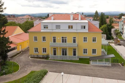 4-Zimmer-Wohnung mieten in Neunkirchen – 85 m², € 746 – Bild 5 von 6
