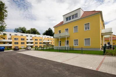 4-Zimmer-Wohnung mieten in Neunkirchen – 85 m², € 746 – Bild 6 von 6