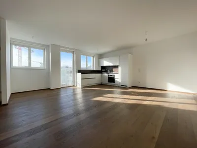 NÄHE NASCHMARKT: U4 Pilgramgasse - 3-Zimmerwohnung mit hofseitigem Balkon – Bild 2