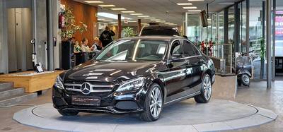 Mercedes-Benz C-Klasse *Ambiente-Beleuchtung*Navi*18Zoll*LED*