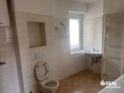 5-Zimmer-Wohnung kaufen in Linz – 101 m², € 239.000 – Bild 13 von 16