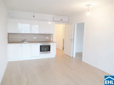 Geräumige 2 Zimmerwohnung mit Freifläche an der U4 Meidling Hauptstraße