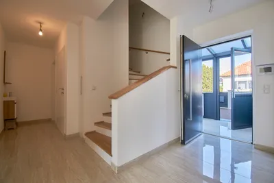 6-Zimmer-Haus mieten in Mödling – 203 m², € 2.995 – Bild 10 von 34