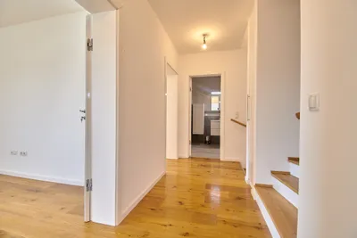 6-Zimmer-Haus mieten in Mödling – 203 m², € 2.995 – Bild 16 von 34