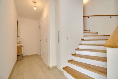 6-Zimmer-Haus mieten in Mödling – 203 m², € 2.995 – Bild 12 von 34