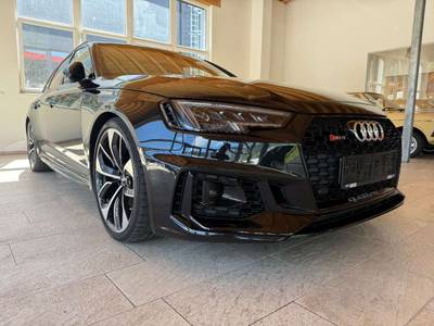 Audi A4 RS4 Avant