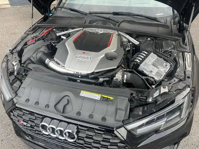 Audi A4 RS4 Avant Bild 7