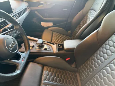Audi A4 RS4 Avant Bild 23