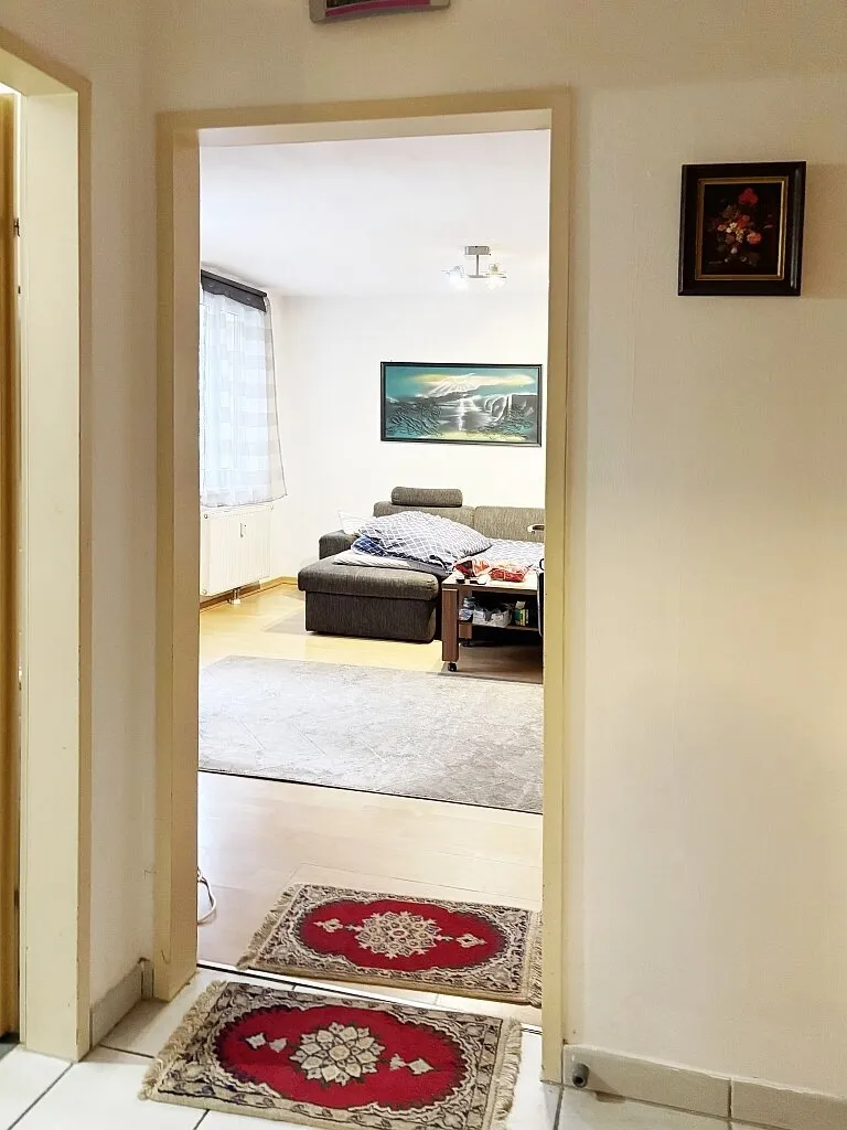 SUPER ANLAGE - ca. 3,540% Rendite - Wohnung und Garagen-Stellplatz - unbefristet vermietet ! - Widok 3