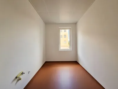 5-Zimmer-Gewerbeimmobilie mieten in Sankt Pölten Land – 114 m², € 1.438 – Bild 5 von 8