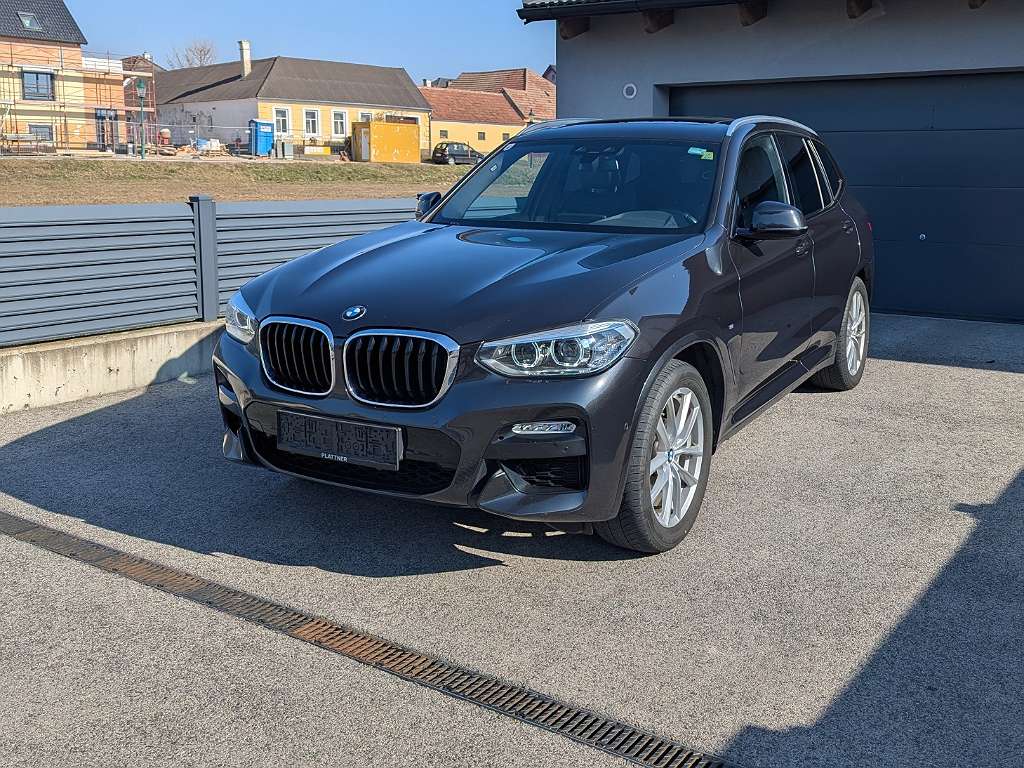 (reserviert) BMW X3 xDrive 20d M-Sport Aut. AHK Standhzg. Panaromadach SUV / Geländewagen