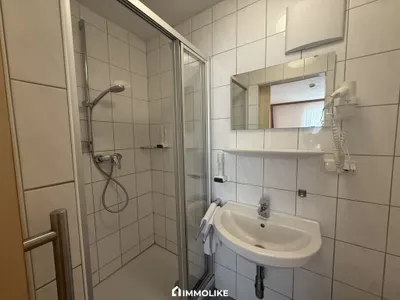 11-Zimmer-Gewerbeimmobilie kaufen in Gmunden – 88,28 m², € 490.000 – Bild 17 von 34