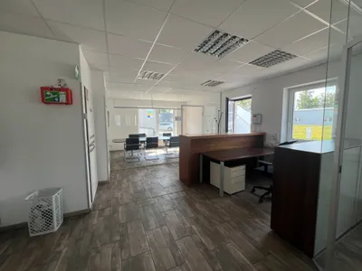 4-Zimmer-Gewerbeimmobilie mieten in Linz Land – 90 m², € 12 – Bild 2 von 8