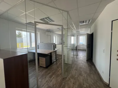 4-Zimmer-Gewerbeimmobilie mieten in Linz Land – 90 m², € 12 – Bild 3 von 8