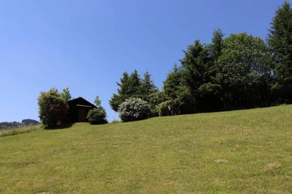 Großzügiges Baugrundstück mit 1.815 m² in ruhiger Siedlungslage - Eggartsberg - Studie vorhanden - Ansicht 2