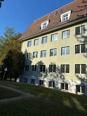 Gewerbeimmobilie mieten in Graz – 1 122 m² – Bild 1 von 11
