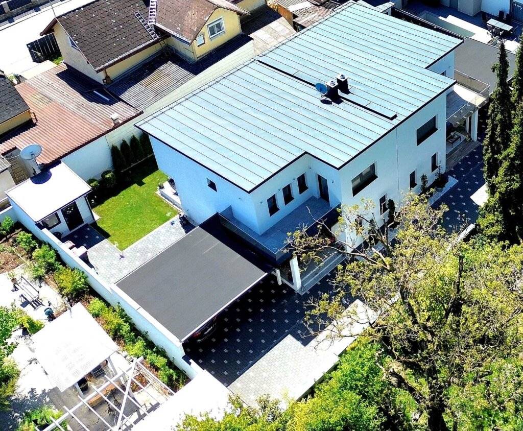 KOFFER PACKEN UND EINZIEHEN! ZWEITE Neuwertige Doppelhaushälfte mit 4 Zimmern und vielen Freiflächen in TOP Lage in Berndorf zu verkaufen!, Berndorf