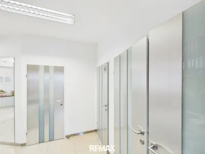 6-Zimmer-Gewerbeimmobilie mieten in Wien – 181 m², € 3.518 – Bild 23 von 29