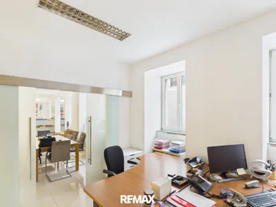 6-Zimmer-Gewerbeimmobilie mieten in Wien – 181 m², € 3.518 – Bild 9 von 29
