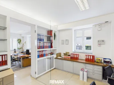 6-Zimmer-Gewerbeimmobilie mieten in Wien – 181 m², € 3.518 – Bild 17 von 29